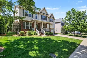 429 Parkfield Dr, Apex, NC 27502 - Photo 2