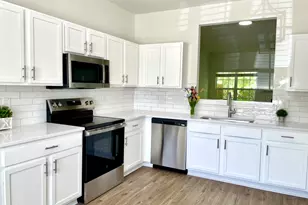 3525 Londonville Ln, Raleigh, NC 27604 - Photo 4