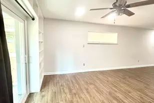 546 Pine Ridge Pl, Raleigh, NC 27609 - Photo 4