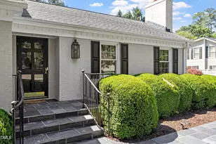 3408 Coleridge Dr, Raleigh, NC 27609 - Photo 2