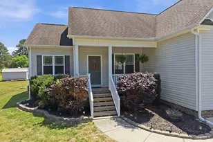 92 poston Ct, Benson, NC 27504 - Photo 2