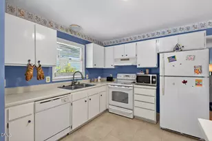 3402 Bonaparte Way, Durham, NC 27707 - Photo 8