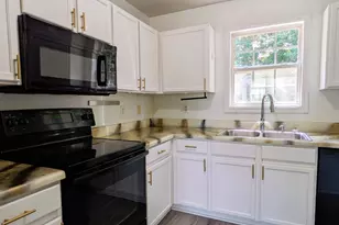 1901 Gladiolus Ln, Willow Springs, NC 27592 - Photo 4