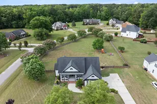 6001 Glennevis Ln, Wendell, NC 27591 - Photo 8