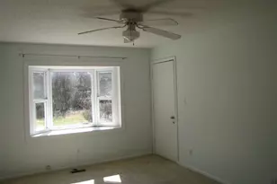 9 Greenfield Ct, Durham, NC 27705 - Photo 4