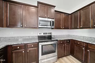 2816 Elsa Dr, Raleigh, NC 27610 - Photo 18