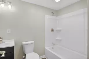 904 Elm St, Henderson, NC 27536 - Photo 22