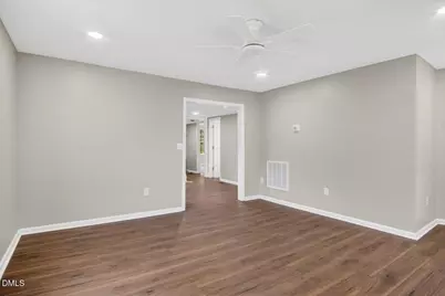 904 Elm Street, Henderson, NC 27536 - Photo 6