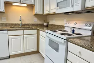 2510 Friedland Pl, Raleigh, NC 27617 - Photo 10