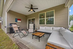 247 Axis Deer Ln, Garner, NC 27529 - Photo 2
