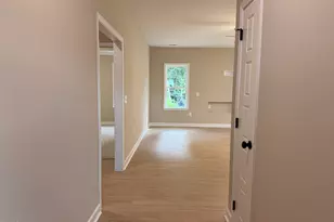 3704 Huntcliff Dr, La Grange, NC 28551 - Photo 2