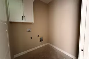 3704 Huntcliff Dr, La Grange, NC 28551 - Photo 12