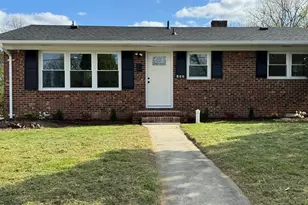 133 Hill St, Roxboro, NC 27573 - Photo 2