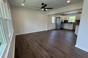 133 Hill St, Roxboro, NC 27573 - Photo 8