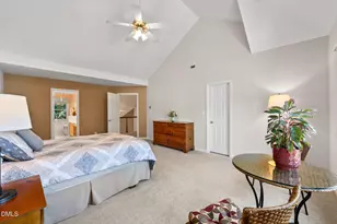 324 Vinca Cir, Cary, NC 27513 - Photo 16