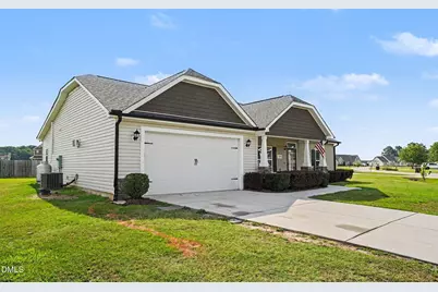 218 Planters Ridge Drive, Pikeville, NC 27863 - Photo 2