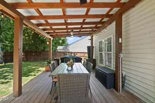 929 Holly Meadow Dr, Holly Springs, NC 27540 - Photo 22