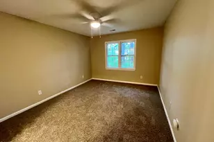923 Hampshire Ct, Cary, NC 27511 - Photo 14