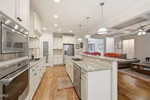 4821 Sweet Chestnut Ln, Raleigh, NC 27610 - Photo 18