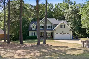 4821 Sweet Chestnut Ln, Raleigh, NC 27610 - Photo 2