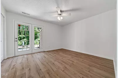 19 Crystal Oaks Court, Durham, NC 27707 - Photo 14
