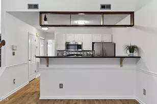 19 Crystal Oaks Ct, Durham, NC 27707 - Photo 8