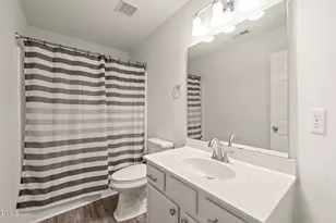 7504 Brighton Village Dr, Raleigh, NC 27616 - Photo 20