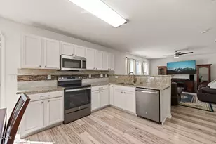 7504 Brighton Village Dr, Raleigh, NC 27616 - Photo 12