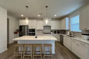 407 Auburndale Ct, Sanford, NC 27330 - Photo 6