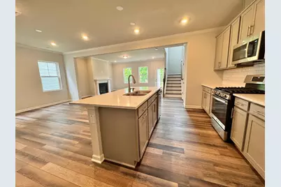 5712 Woodlawn Drive, Durham, NC 27703 - Photo 4