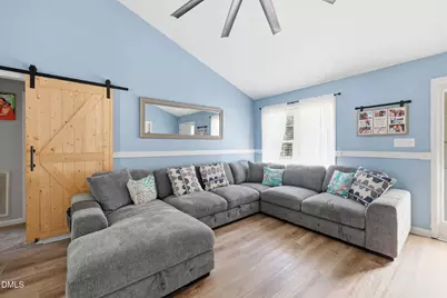 1047 Smith, Smithfield, NC 27577 - Photo 8