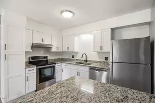 5130 Flint Ridge Pl, Raleigh, NC 27609 - Photo 8