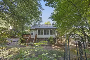 8704 Springhouse Ln, Raleigh, NC 27617 - Photo 6