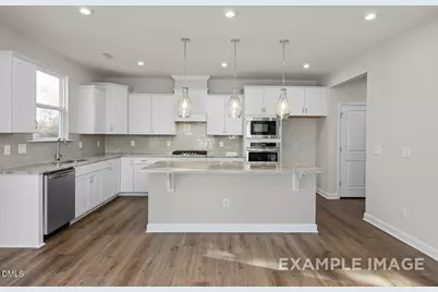 323 Queensferrry Lane, Southern Pines, NC 28387 - Photo 2
