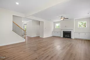 323 Queensferrry Ln, Aberdeen, NC 28315 - Photo 6