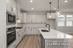 347 Queens Ferry Ln, Southern Pines, NC 28387 - Photo 2