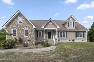 209 N Pointe Dr, Louisburg, NC 27549 - Photo 6