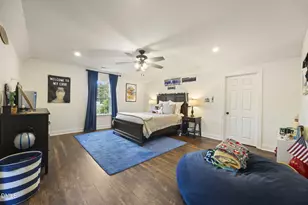 209 N Pointe Dr, Louisburg, NC 27549 - Photo 40