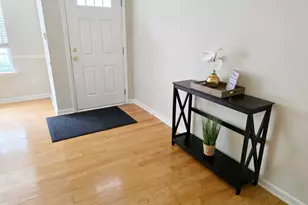 8246 City Loft Ct, Raleigh, NC 27613 - Photo 2