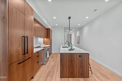 501 S Bloodworth Street #102, Raleigh, NC 27601 - Photo 8