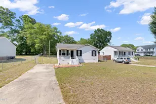89 E Boxley Dr, Wendell, NC 27591 - Photo 2