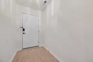 302 Standish Dr, Chapel Hill, NC 27517 - Photo 20