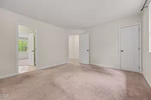 302 Standish Dr, Chapel Hill, NC 27517 - Photo 18