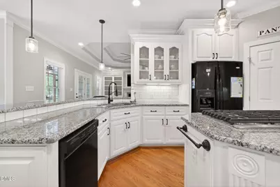 137 Bayberry Lane, Smithfield, NC 27577 - Photo 4