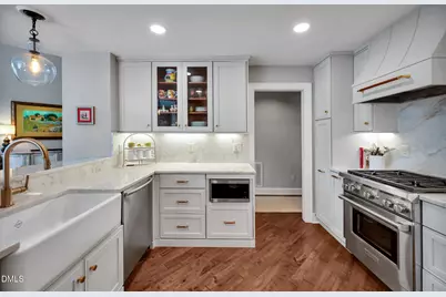 96206 Carteret, Chapel Hill, NC 27517 - Photo 22