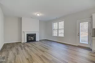 22 Starlet Rdg Wy, Clayton, NC 27520 - Photo 4