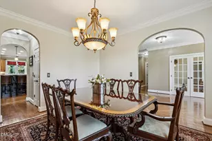 6909 Darcy Ln, Raleigh, NC 27606 - Photo 12