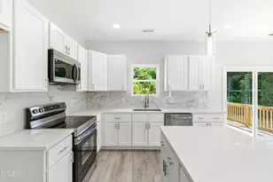 801 Lakeside Ave, Burlington, NC 27217 - Photo 10