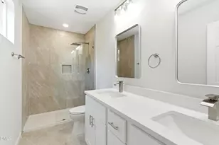 801 Lakeside Ave, Burlington, NC 27217 - Photo 16