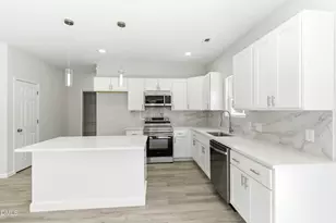 805 Lakeside Ave, Burlington, NC 27217 - Photo 12